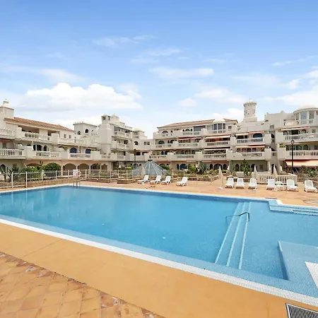 Parque Lotos Apartment