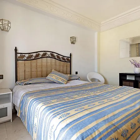 Parque Lotos Apartament *